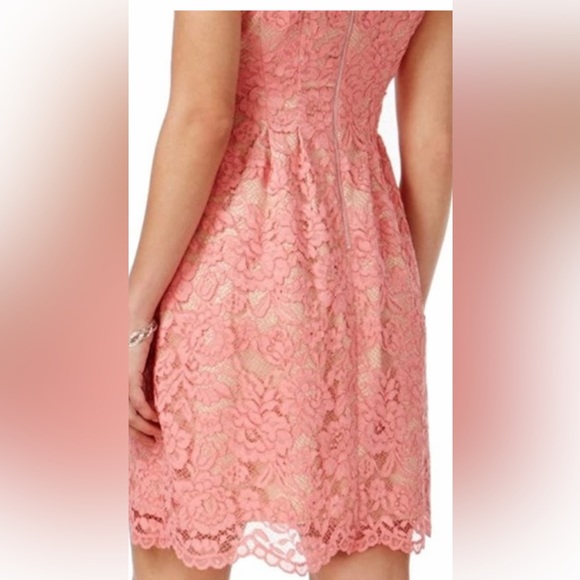 Vince Camuto Lace Dress - Picture 2 of 16